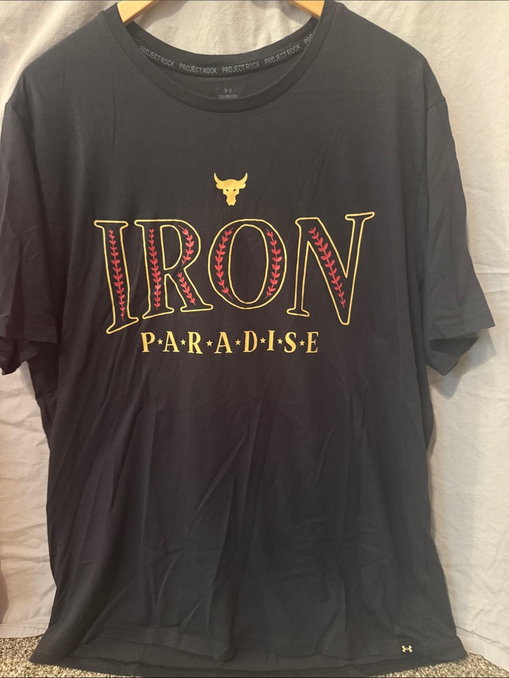 Under Armour Black 'Iron Paradise' Graphic Short-Sleeve Tee